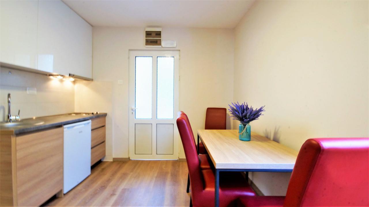 Apartments Bracanovic ブドヴァ エクステリア 写真