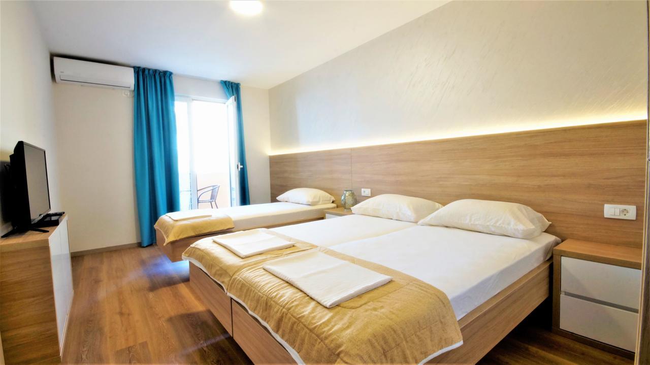 Apartments Bracanovic ブドヴァ エクステリア 写真