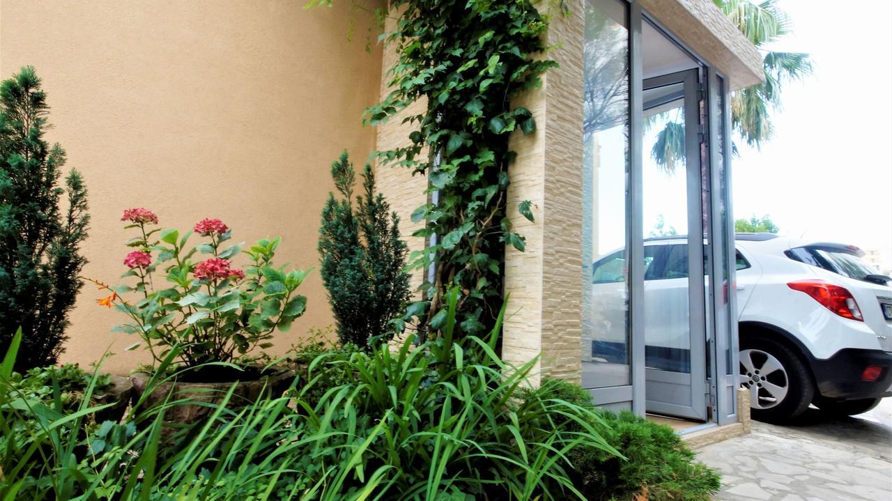 Apartments Bracanovic ブドヴァ エクステリア 写真