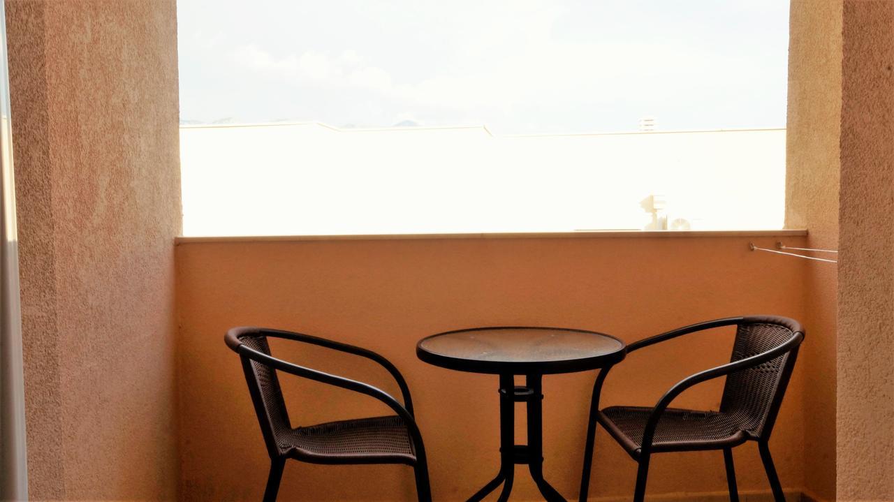 Apartments Bracanovic ブドヴァ エクステリア 写真